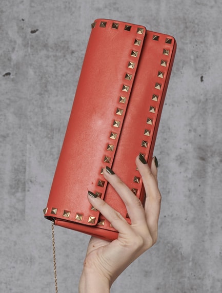 7 Affordable Designer Bags That You Can Buy Online