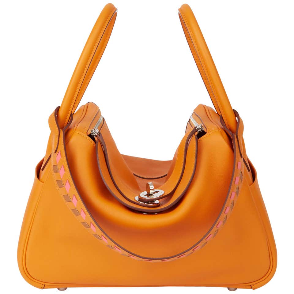 An Hermes Unsung Hero! HERMES LINDY 26 REVIEW - How I'm liking the bag so  far! Pros and Cons. 