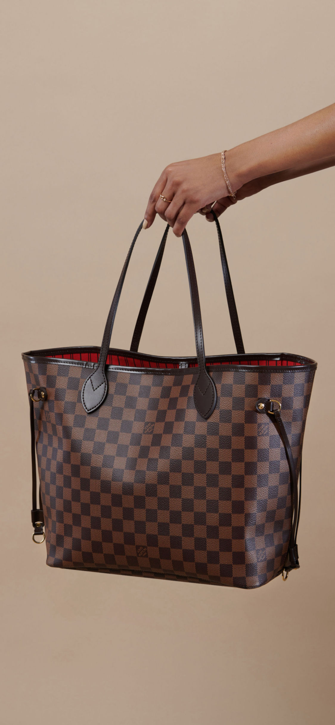 Cleaning Interior Of Louis Vuitton Neverfull