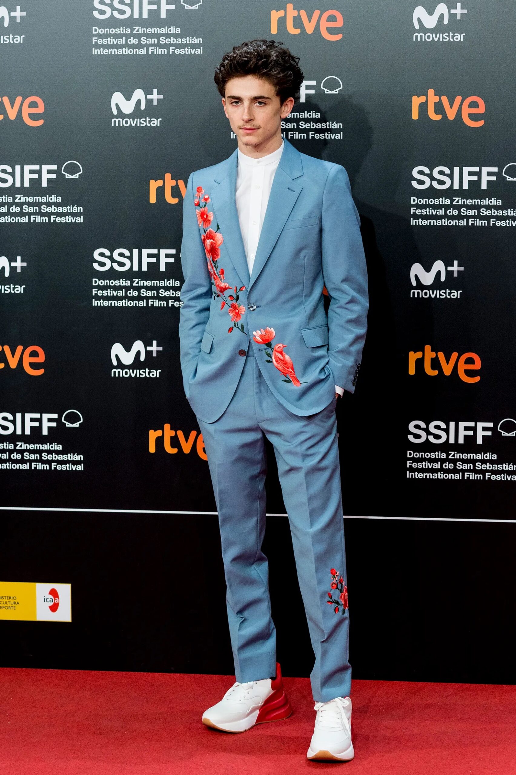 Timothée Chalamet's Red Carpet Signature Is Quickly Becoming Clear